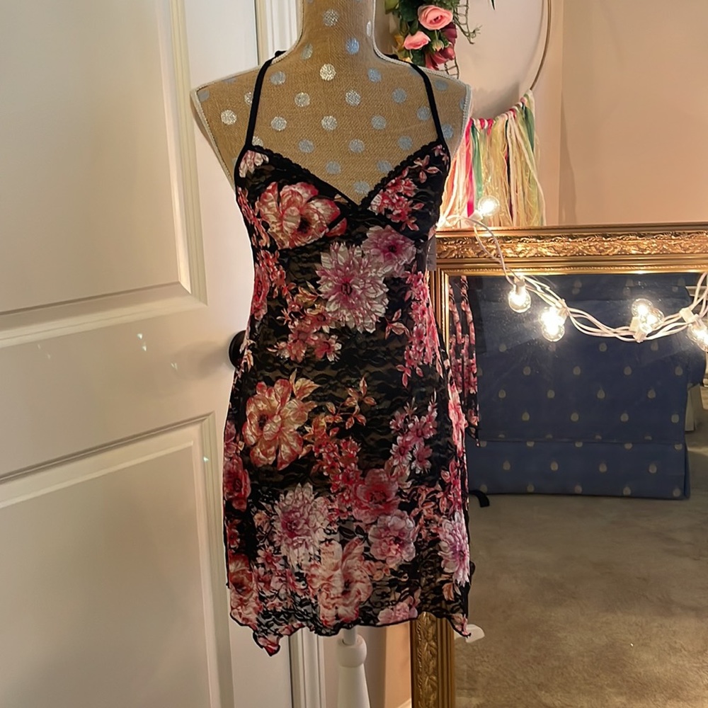 Apt 9 intimates Gown with robe